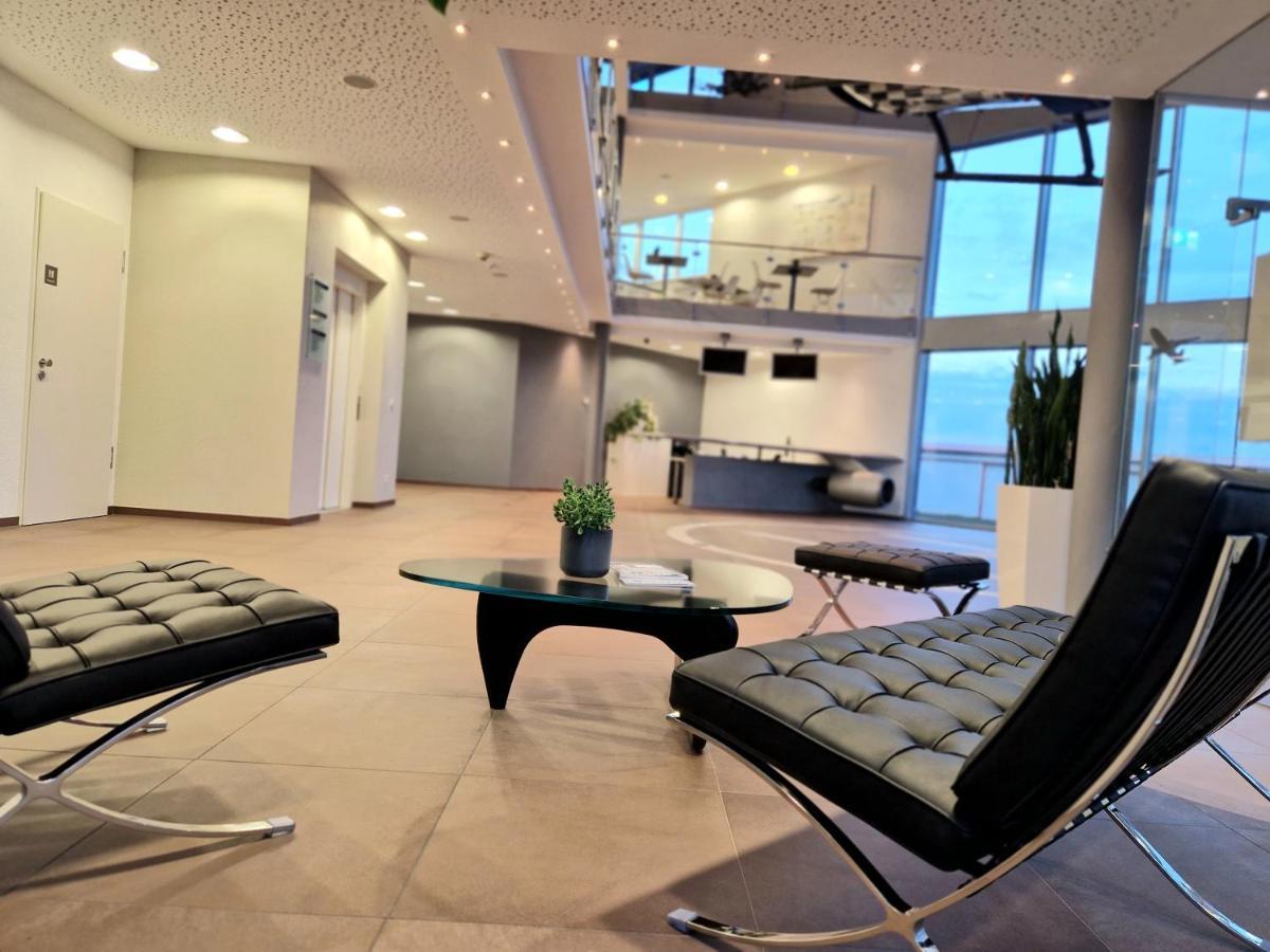 Aircraft Hotel & Events Neuhausen ob Eck Extérieur photo