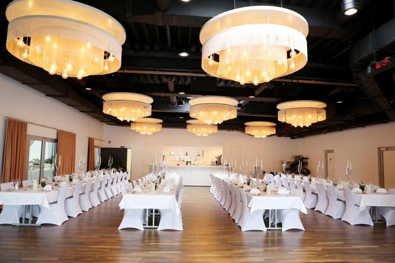 Aircraft Hotel & Events Neuhausen ob Eck Extérieur photo