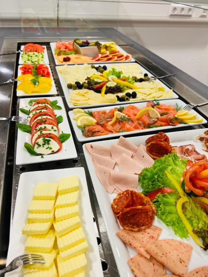 Aircraft Hotel & Events Neuhausen ob Eck Extérieur photo